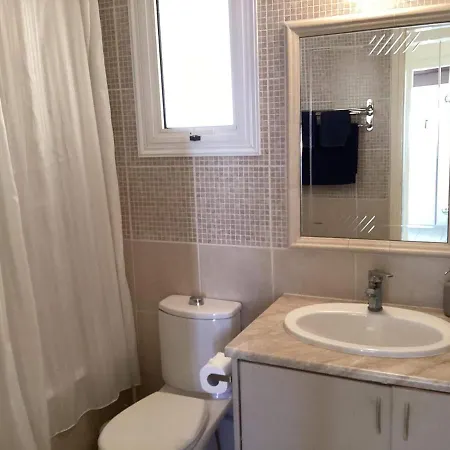 Kapparis Retreat In Cyprus Apartment *
