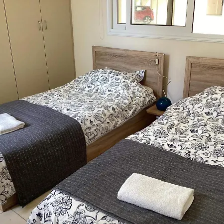 Kapparis Retreat In Cyprus Apartment *